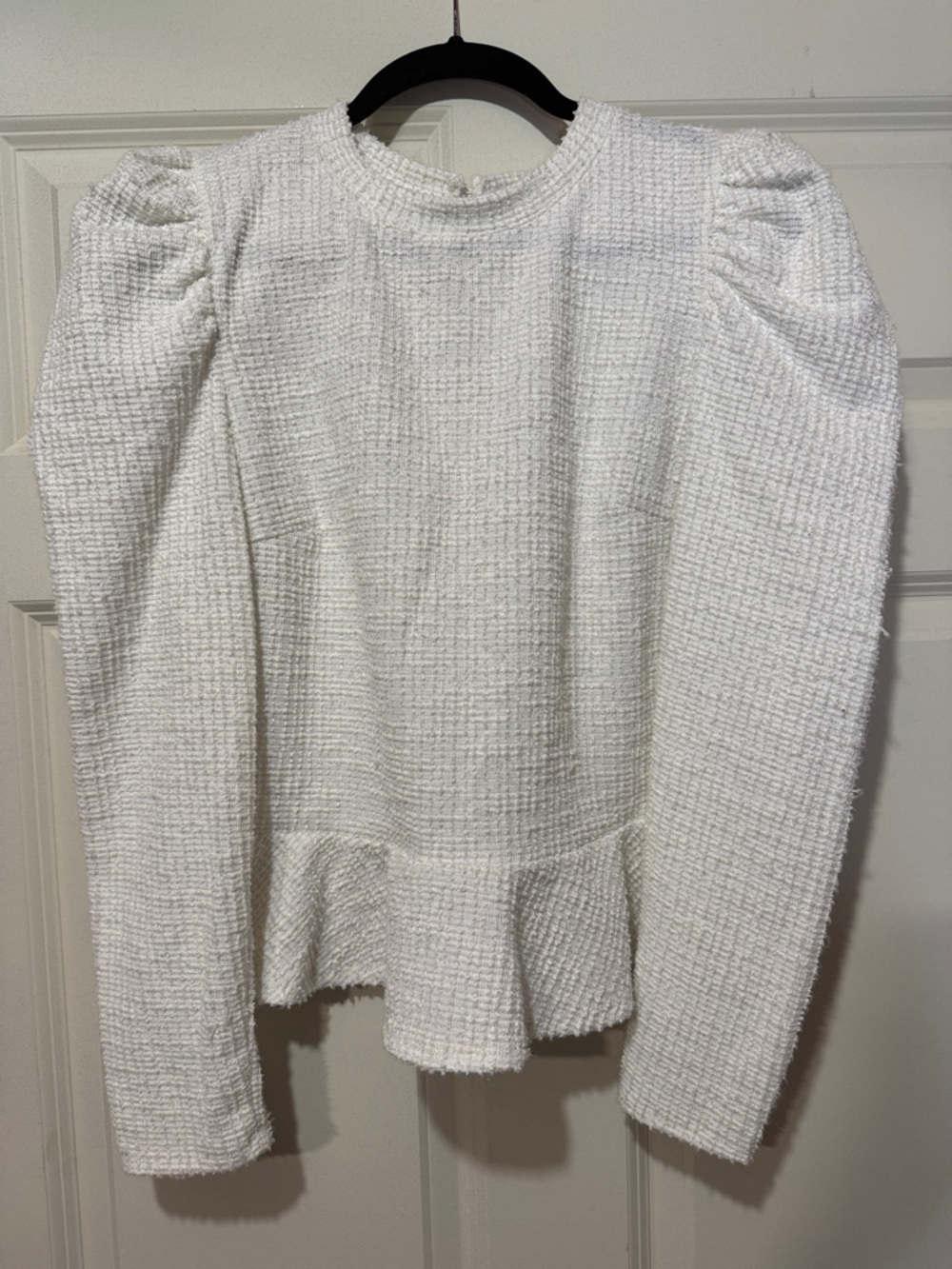 NWT Nine West Puff Sleeve Knit Top Size M
